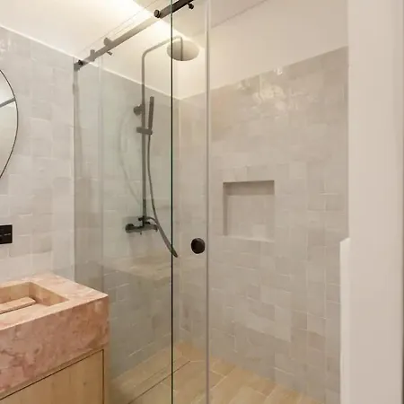 Lejlighed Serene T1 In Lapa With Ac And Private Patio Lisboa